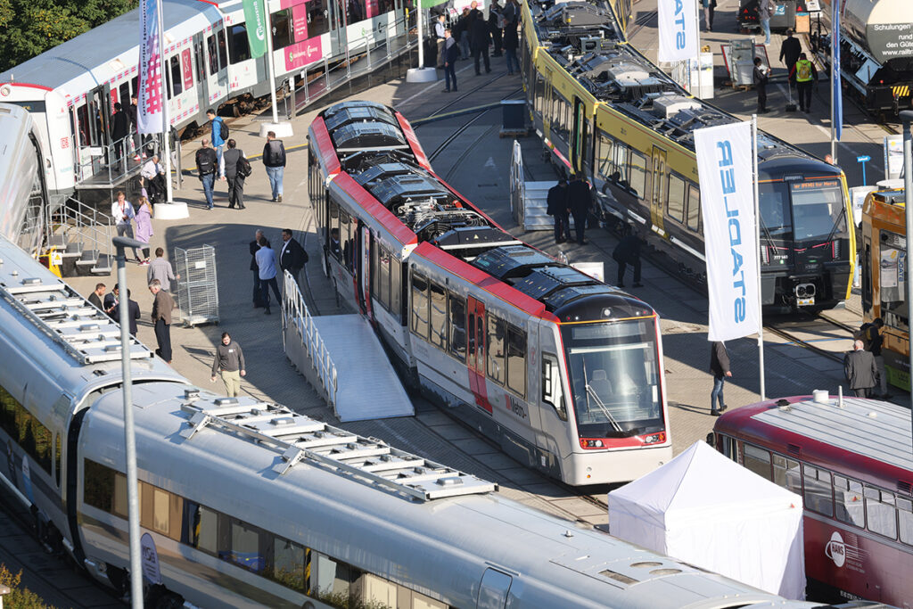 Berlin bleibt Deutschlands Messehauptstadt: 2024 finden hier erneut die VDV-Elektrobuskonferenz, die künftig „mobility move“ heißt, die BUS2BUS und die InnoTrans statt.