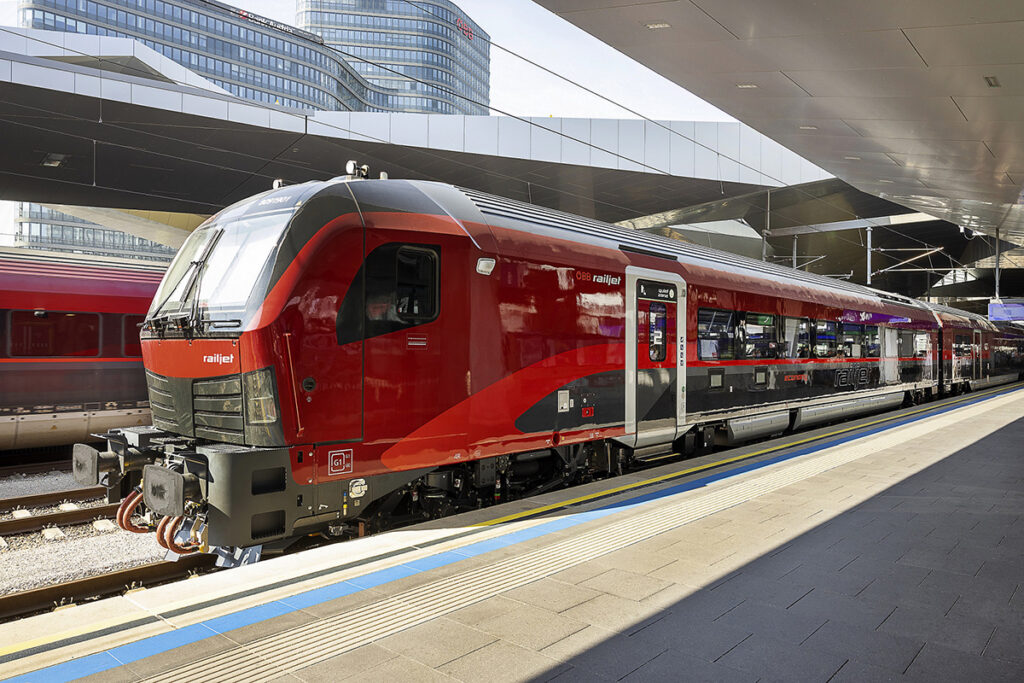 Neuer Railjet-Steuerwagen im Look der Siemens-Vectron-Lokomotiven.
