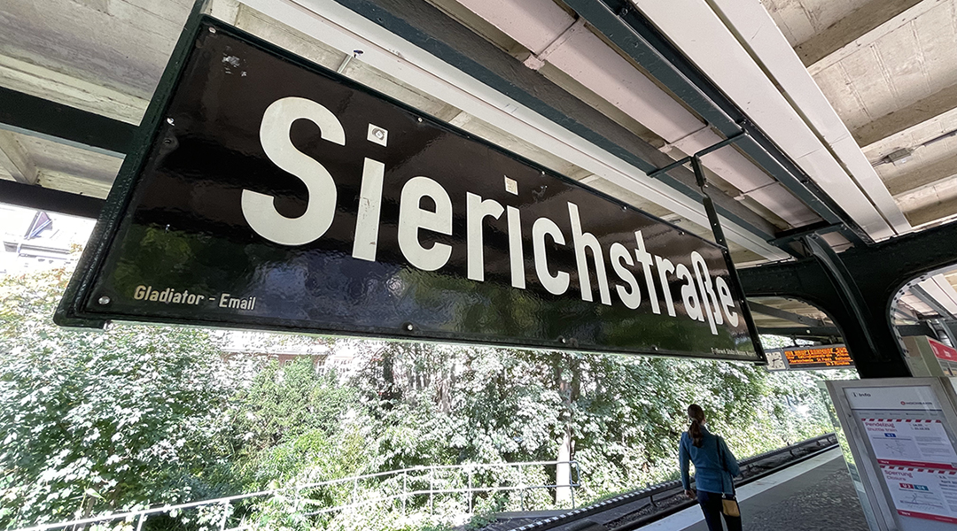 Auch die historische Haltestelle Sierichstraße soll barrierefrei ausgebaut werden.