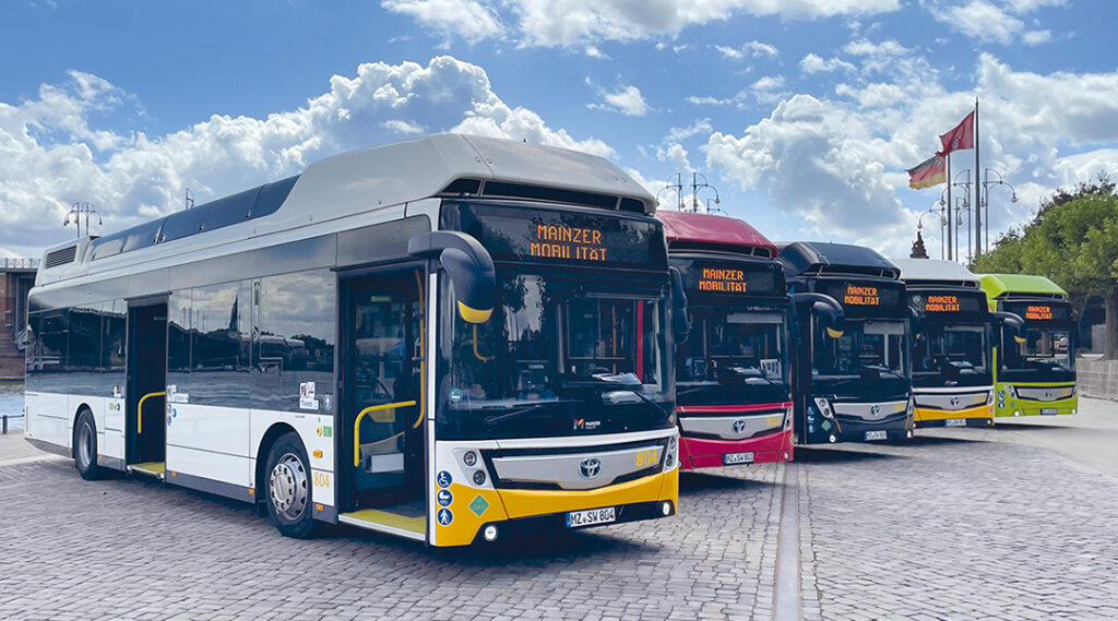 Mainz: Gebrauchte Brennstoffzellen-Busse im Einsatz