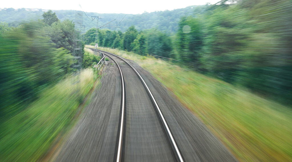 100 Insektenhotels bei der Südostbayernbahn