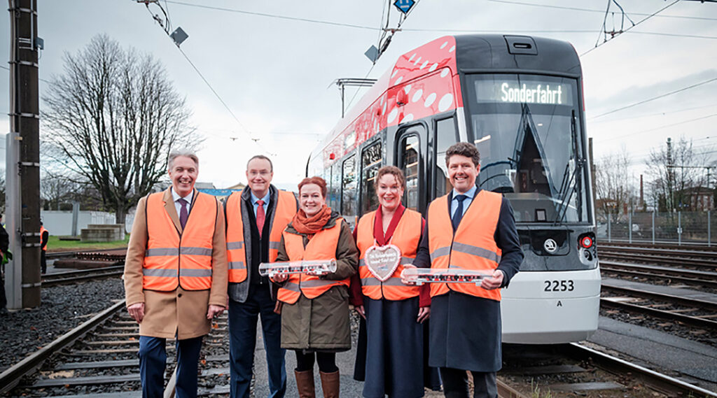 Bonn: Vorhang auf für die neuen Straßenbahnen