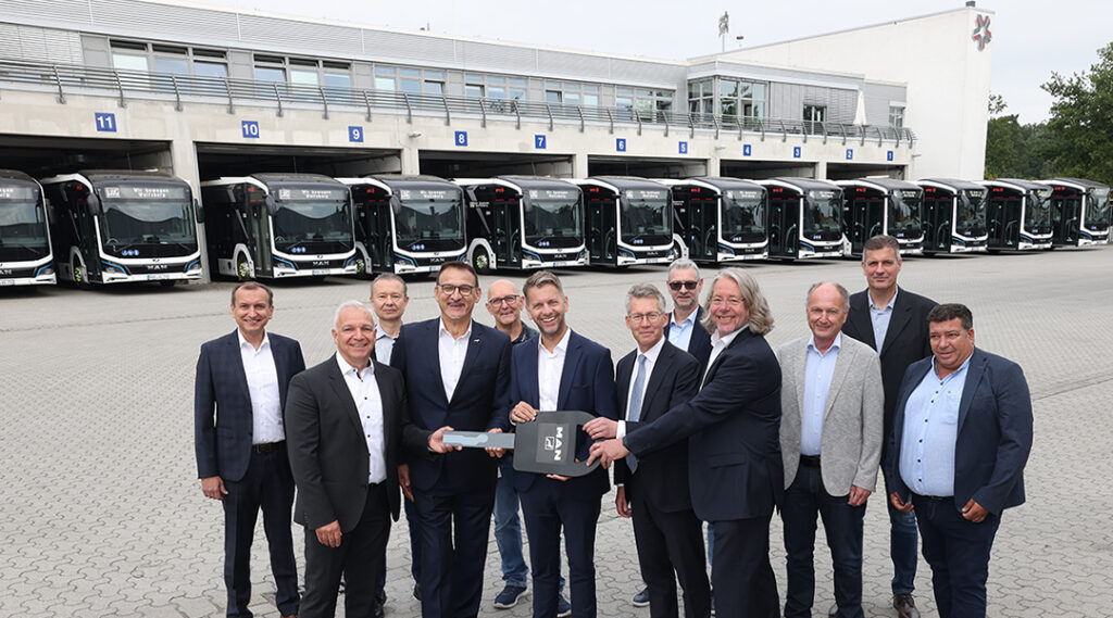 MAN Truck & Bus: Neue E-Gelenkbusse für Wolfsburg