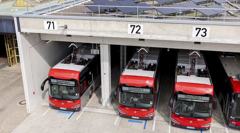 Rheinbahn: Neuer E-Bus-Port eröffnet