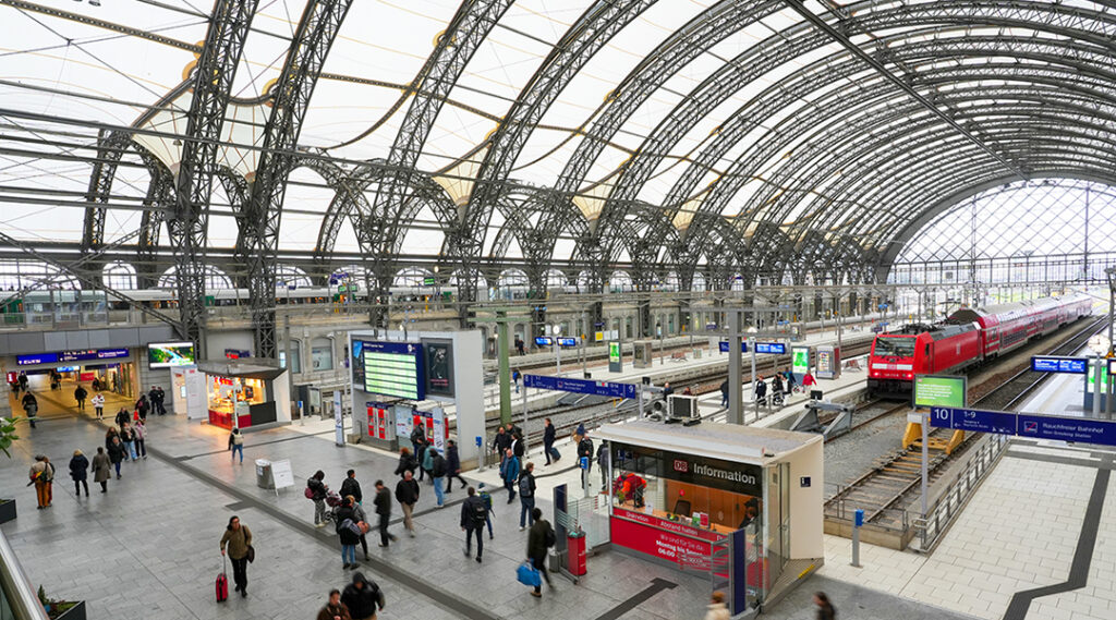 Behoben: „Dresdens größter Dachschaden“