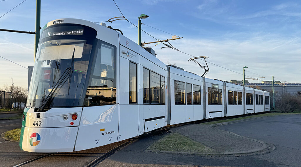 Potsdam: Neue TRAMLINK-Straßenbahnen gestartet