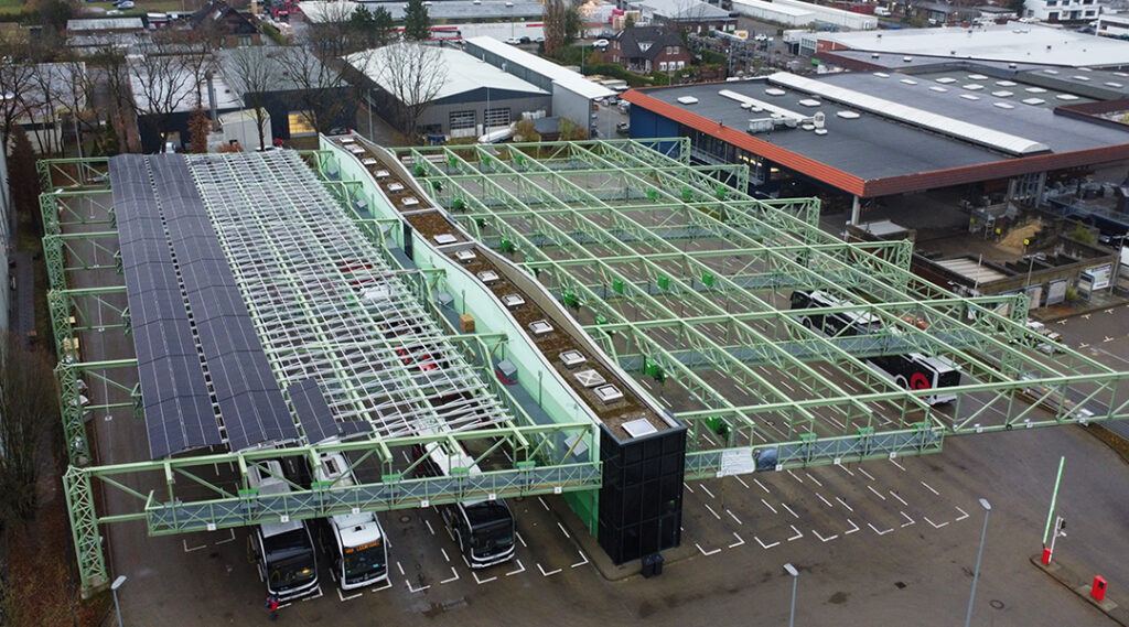 1400 Busladungen jährlich aus vor Ort erzeugtem Strom