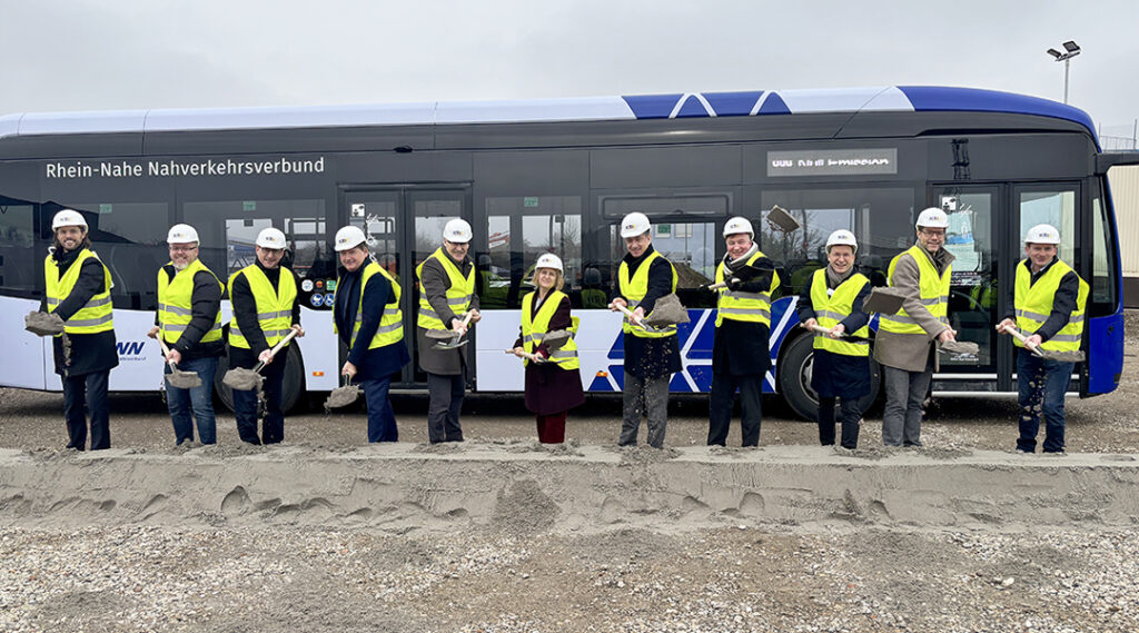 RLP: Neuer E-Bus-Betriebshof „kurbelt Wirtschaft an“