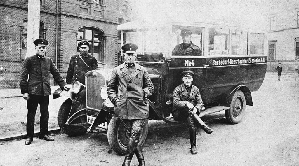 vhh.mobility: 100 Jahre Busbetrieb