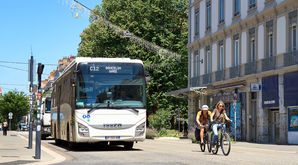 INIT: Einheitliches ITCS für Grenoble