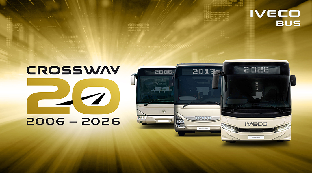 Auf einem Iveco-Werbebild sind drei Varianten des Überlandbusses Crossway dargestellt.